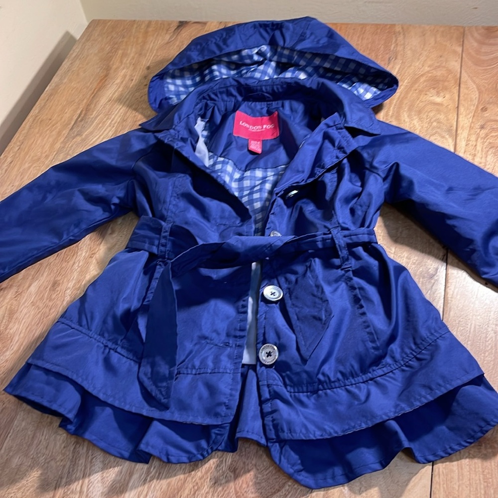 LONDON FOG Little Girl's Lightweight Hooded Trench Dress Jackets. Size 5/6 - Picture 6 of 7